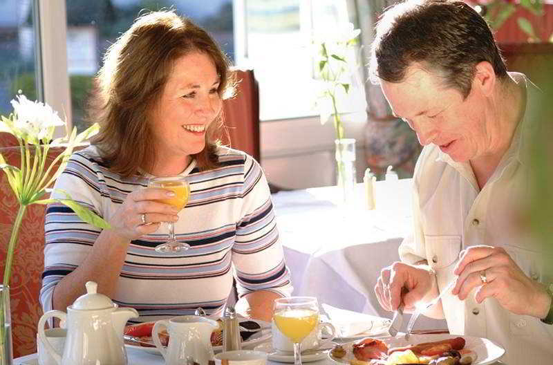 Royal Hotel Forfar Restaurant photo